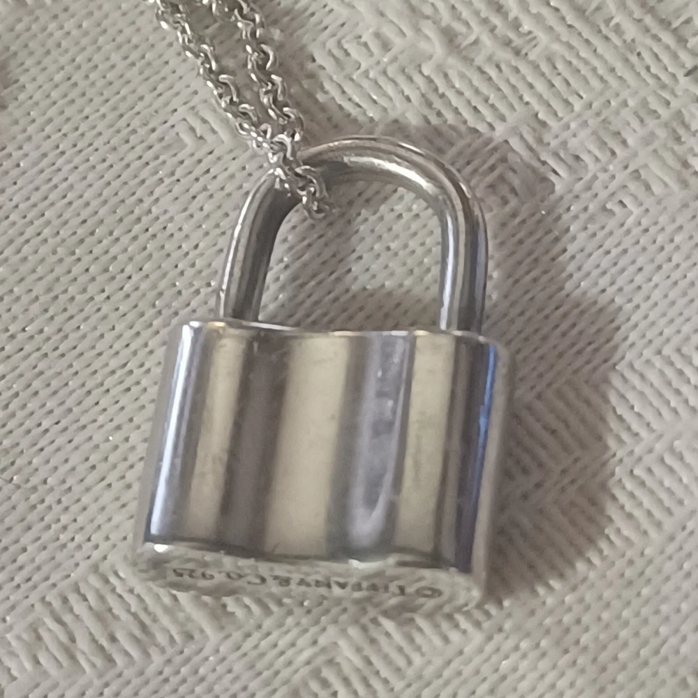 Tiffany & Co. 1837 Padlock Necklace, Sterling Silver - Picture 4 of 11